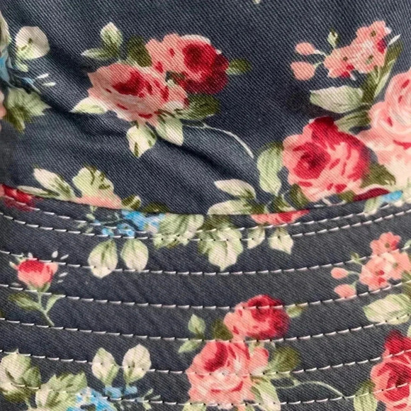 Boutique Handcrafted Flirty Feminine Floral Bucket Hat OSFM Teal with Roses - Picture 6 of 6